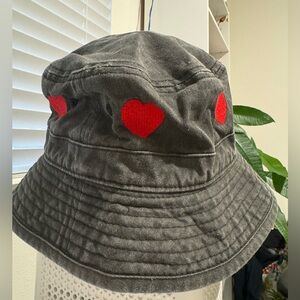 Urban outfitter bucket hat.